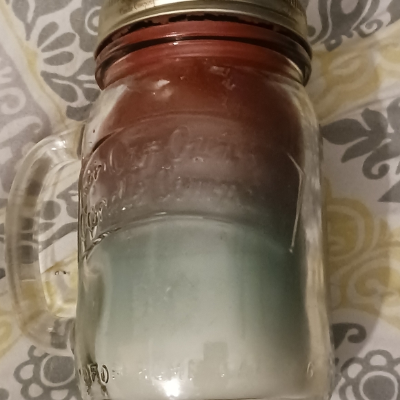 NWT! Our Own Candle Company Christmas Candle (13oz) - Picture 4 of 7